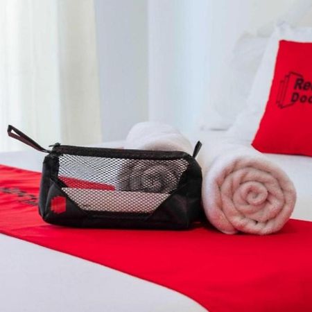 فندق Reddoorz @ Pag Asa Rawis Legaspi ليغاسبي المظهر الخارجي الصورة
